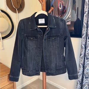 Old Navy Distressed Black Denim Jacket size small